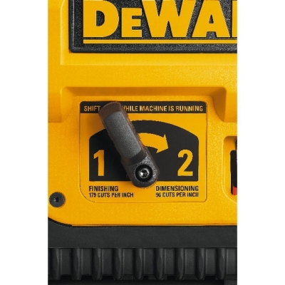  DW735