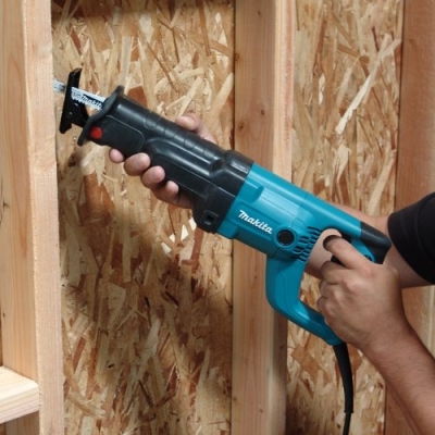 Makita JR3050T