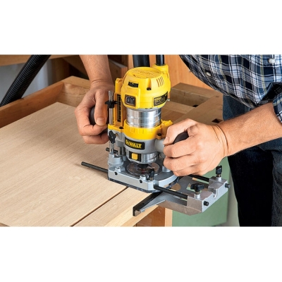 DeWALT, D26203